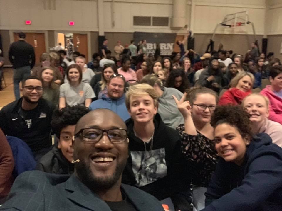 Darryll Stinson selfie with people